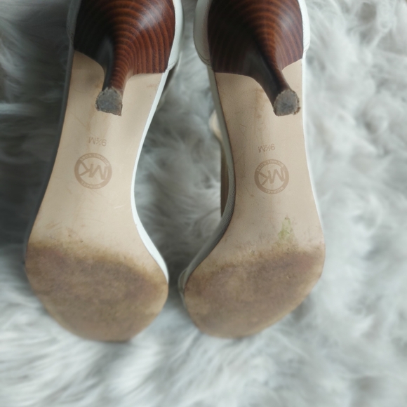 Michael Kors MK white sandal wooden high heel - Picture 5 of 5